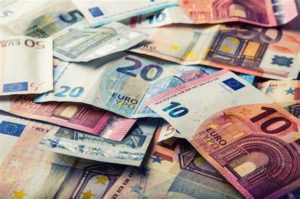 Il denaro contante è destinato a sparire