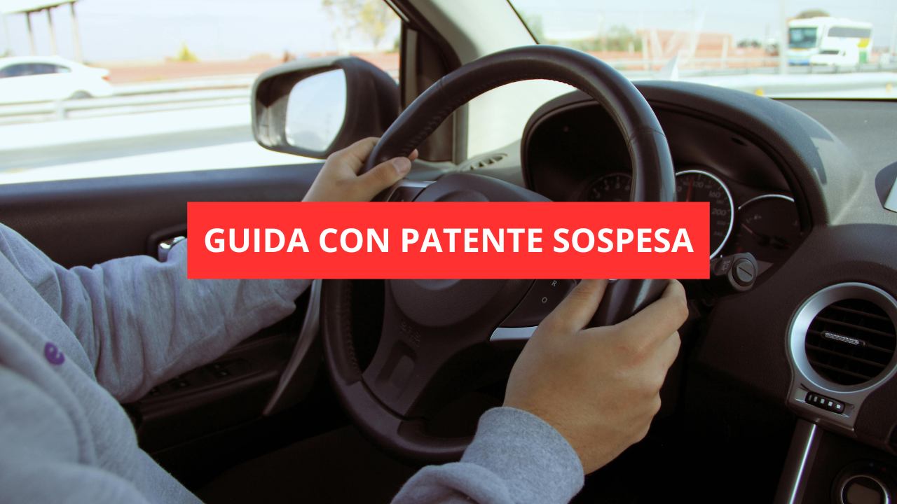 Guida permessa anche con la patente sospesa