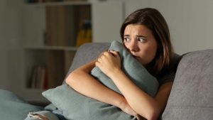 Ansia e fantasmi (web) . moralizzatore.it
