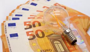 Risparmio energia (web) - moralizzatore.it