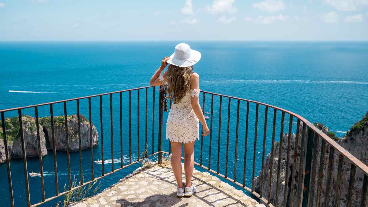 "Ci venite gratis", la Campania ha aperto le porte: viaggio nel luogo più bello del mondo a 0 euro