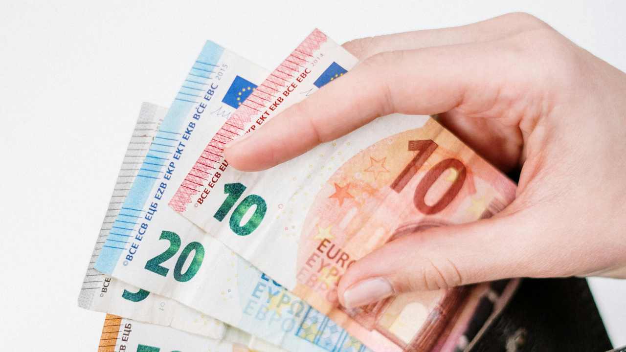 Cambia tutto sui soldi