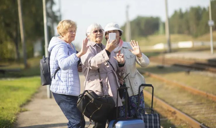 Over 60 in viaggio (iStock) - moralizzatore.it