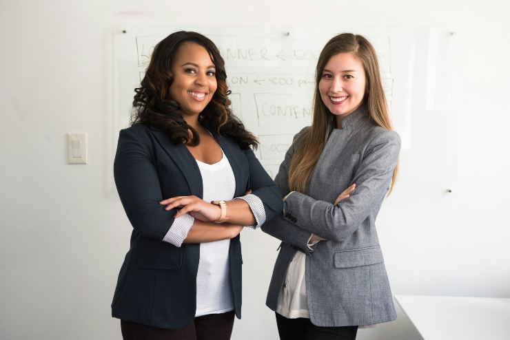 donne lavoro ben pagato