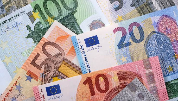 BONUS 1000 euro, portate la carta di identità e vi verrà dato