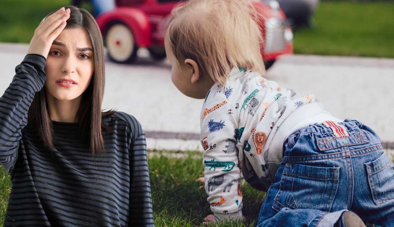 Donna-con-mano-sulla-testa-e-bambino-a-gattoni-nellerba-moralizzatore.it